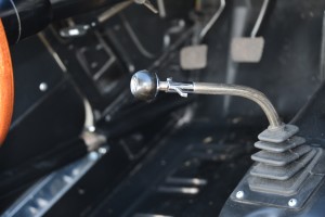 1965-ford-mustang-four-speed-transmission